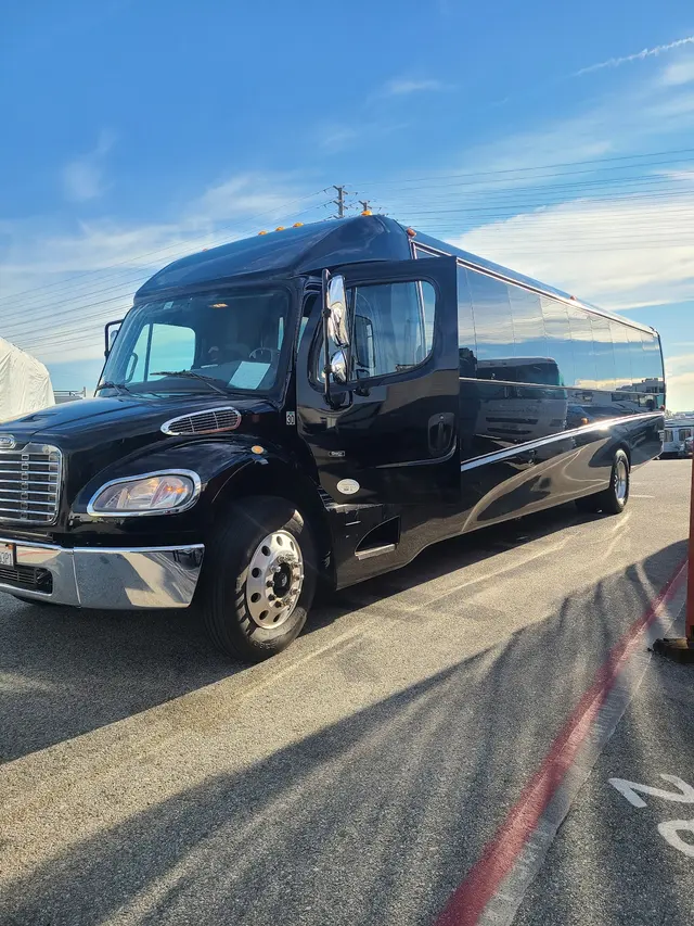 Crown Limousine — customer photo 6