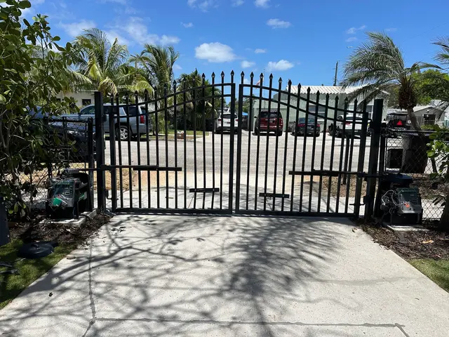 Electric Gate Repair Guys — customer photo 2