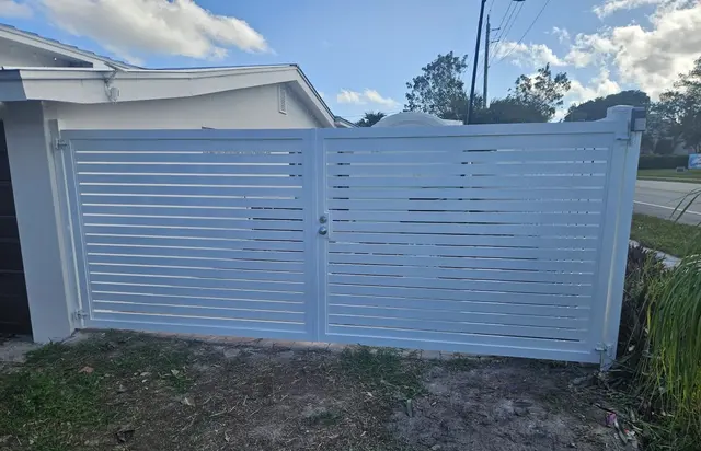 Genesis Gates — photo from the business 5