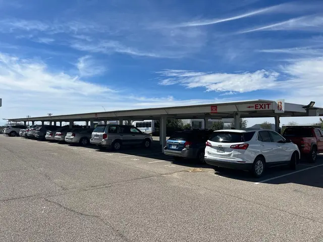 Quick Park Quick Shuttle Lot 2 — customer photo 9