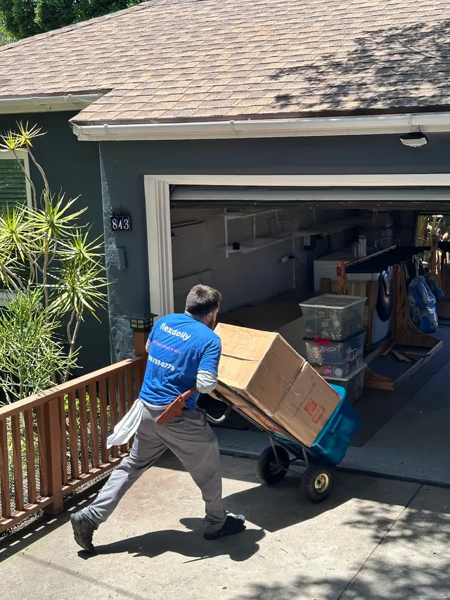 Flexdolly Moving & Storage - Austin — photo from the business 6
