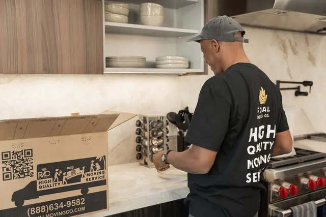Royal Moving & Storage Austin — photo from the business 8