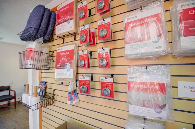 Security Public Storage — photo from the business 7
