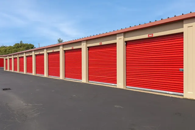 Security Public Storage — photo from the business 2