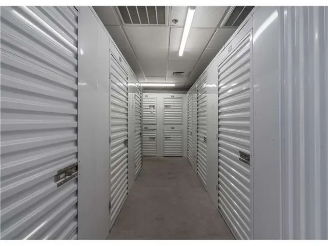 Extra Space Storage — photo from the business 2
