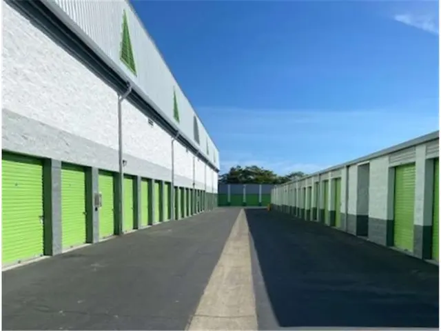Extra Space Storage — photo from the business 6