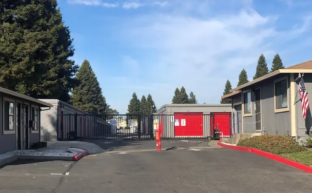 BuxBear Storage — photo from the business 8