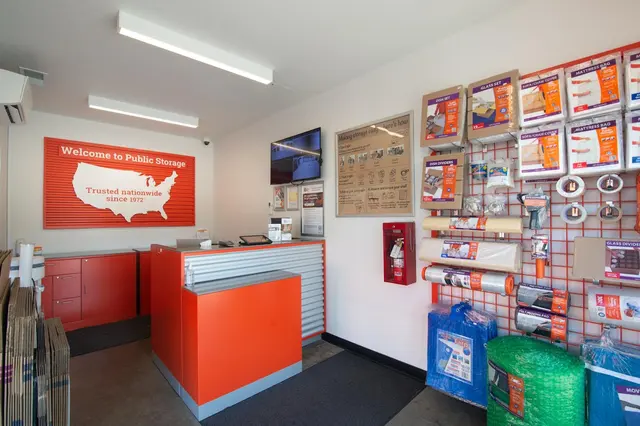 Public Storage — photo from the business 3