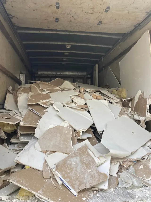 Peachtree Junk Removal — photo from the business 7