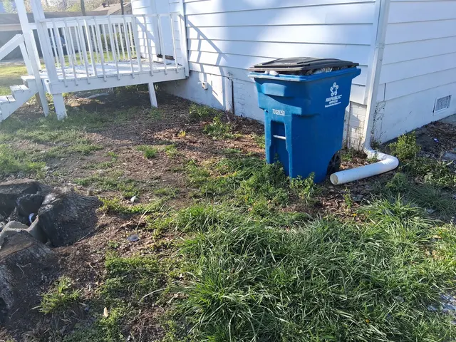 Fast Sam Junk Removal — photo from the business 12