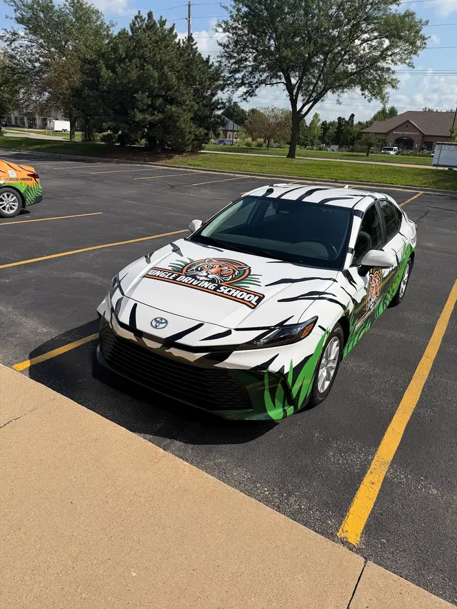 Jungle Driving School — photo from the business 8