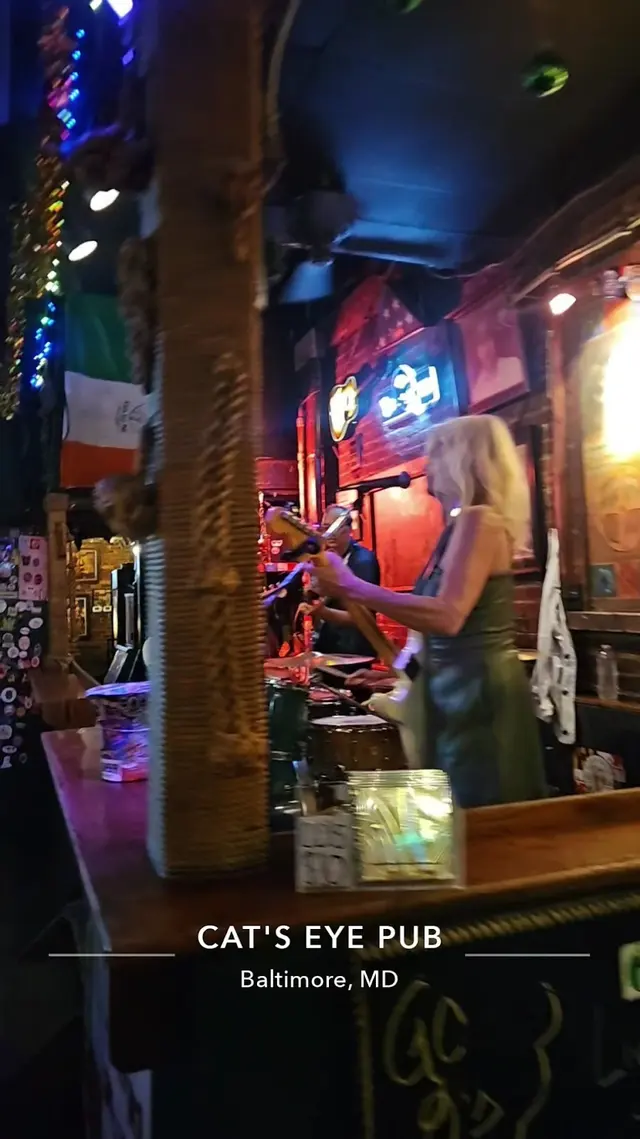 Cat's Eye Pub — customer photo 10