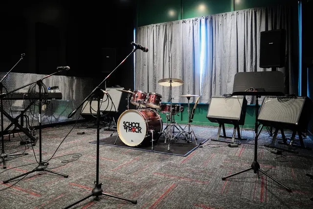 School of Rock — photo from the business 6