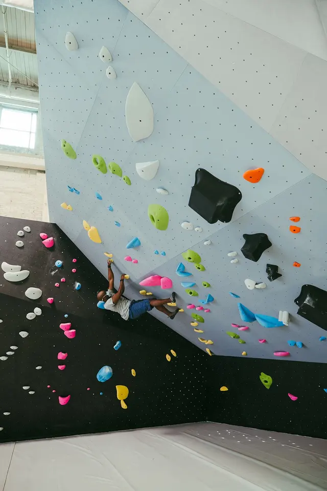 Climb So iLL at the Steel Shop — photo from the business 7