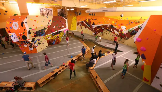 Upper Limits Indoor Rock Climbing Gym Chesterfield — photo from the business 6