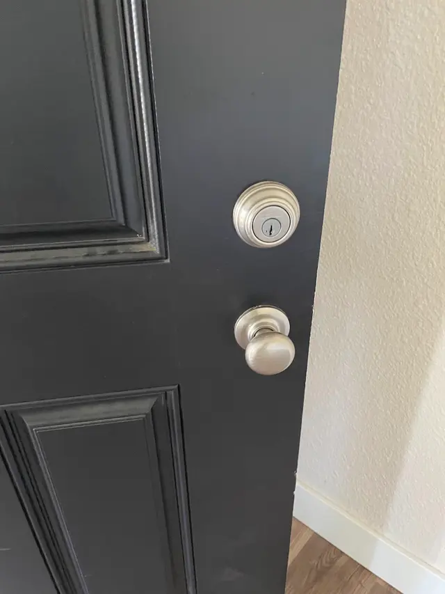 Low Key locksmith — photo from the business 3