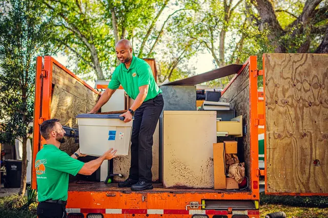 College Hunks Hauling Junk and Moving Milwaukee — photo from the business 6