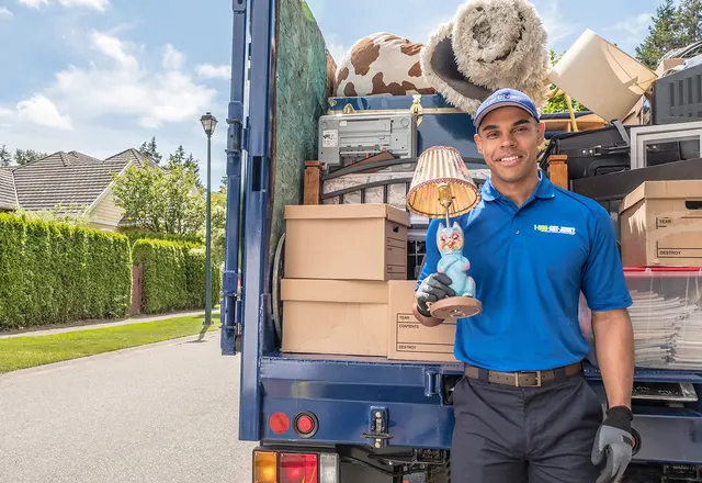 1-800-GOT-JUNK? Milwaukee — photo from the business 12