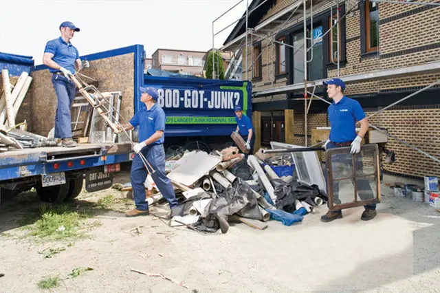 1-800-GOT-JUNK? Milwaukee — photo from the business 3