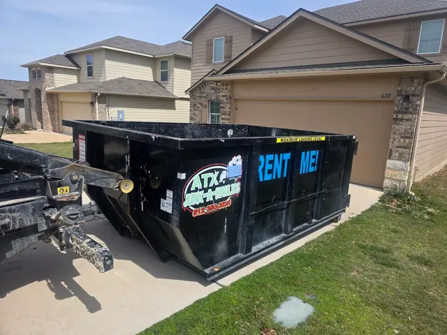 ATX Junk-a-Haulics — photo from the business 4