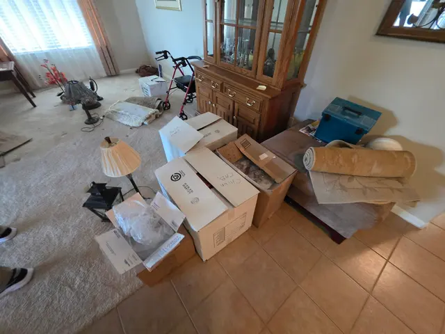 ATX Junk-a-Haulics — photo from the business 5