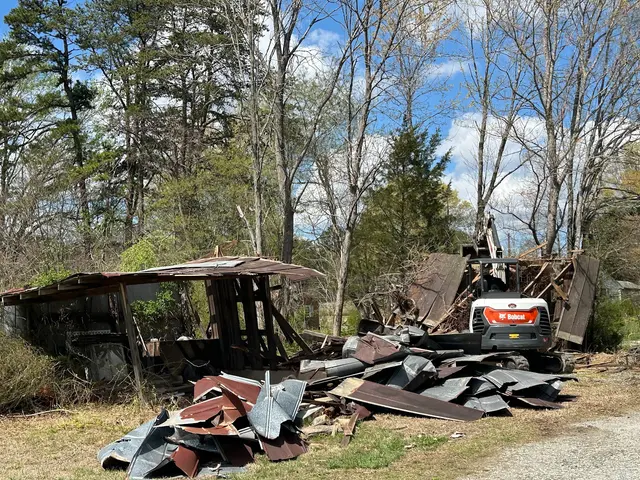 Combat Junk Removal — customer photo 6
