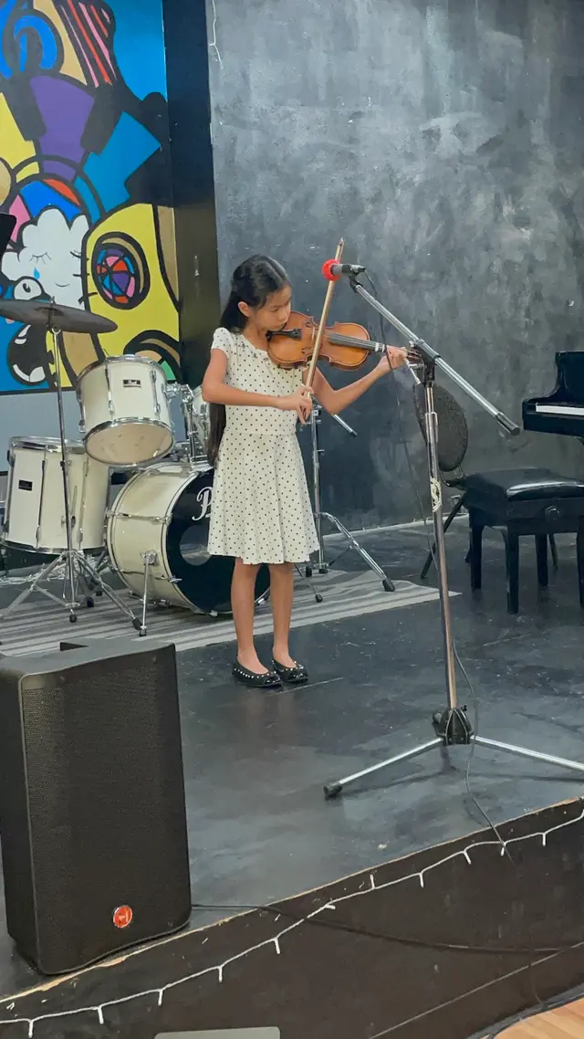 NewSongs Music School: Grant Line Rd — photo from the business 4