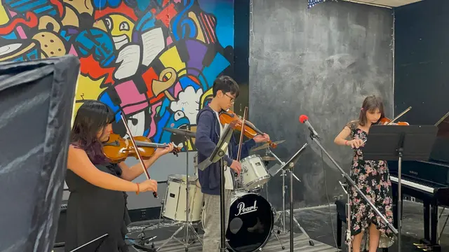 NewSongs Music School: Grant Line Rd — photo from the business 7