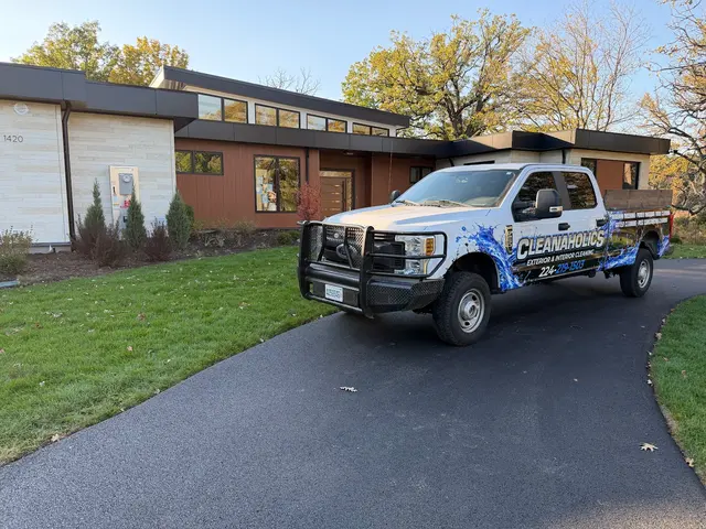 Northshore Cleanaholics — photo from the business 1