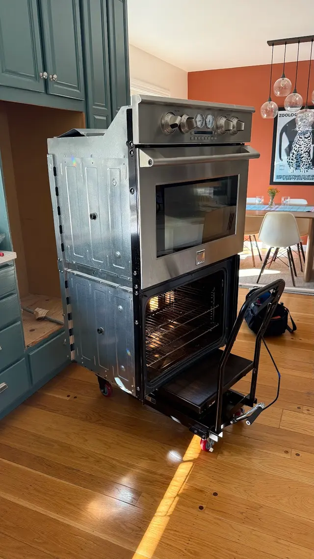 Appliance Repair Tech — photo from the business 11