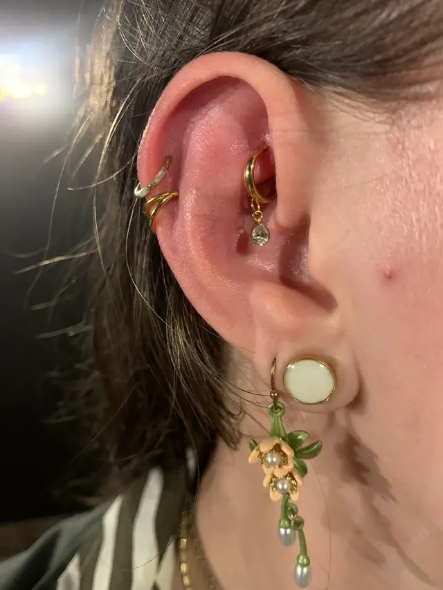 Solana Studios: Permanent Jewelry & Piercings — customer photo 6