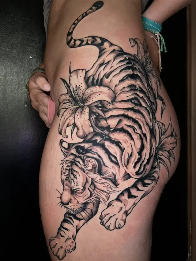 Solana Tattoo Company — photo from the business 2