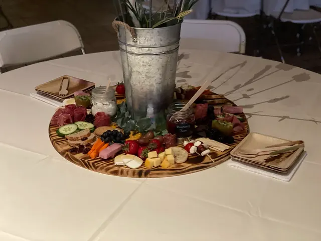 Graze Craze Charcuterie Boards & Boxes — photo from the business 8
