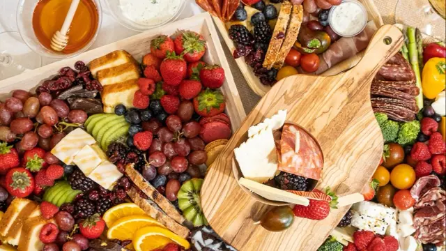 Graze Craze Charcuterie Boards & Boxes — photo from the business 2