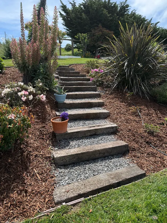 Emerald Roots Landscaping — photo from the business 3