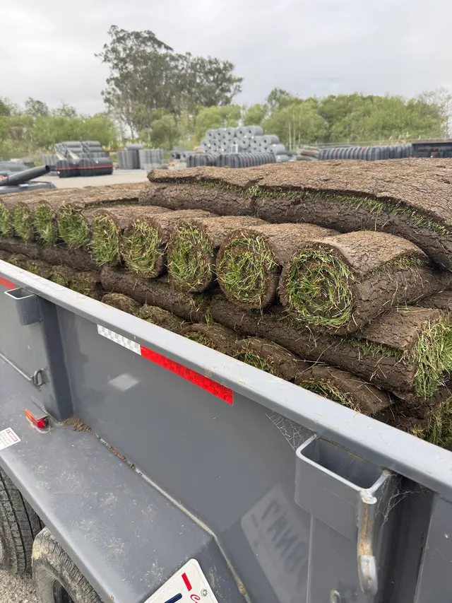 Emerald Roots Landscaping — photo from the business 4