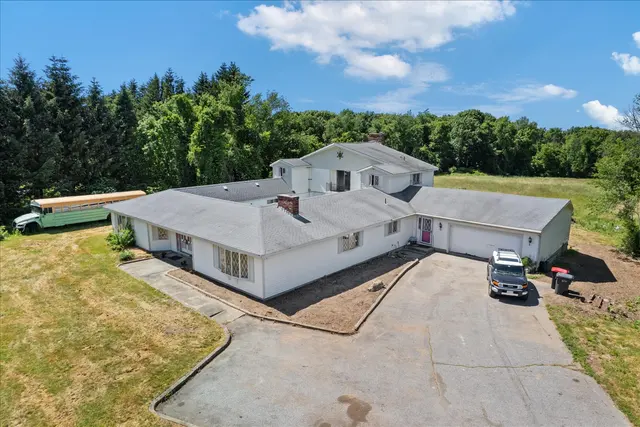 Customer photo of work by Battikha Media, from Kimberly Bagni, Realtor's review