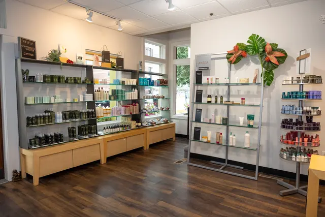 Copperfalls Aveda Spa and Salon — photo from the business 3