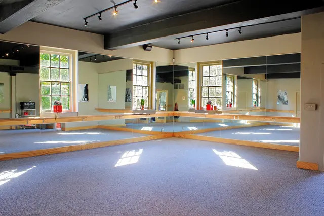 Pure Barre Winston-Salem | Reynolda Village — photo from the business 2