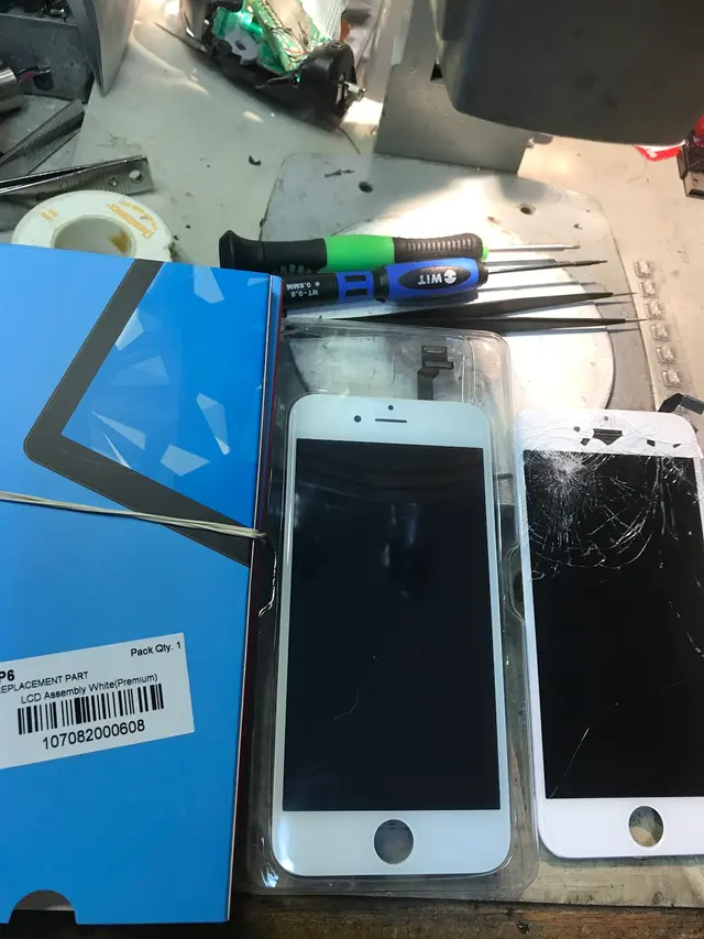 Last Chance Electronics, LLC — photo from the business 7