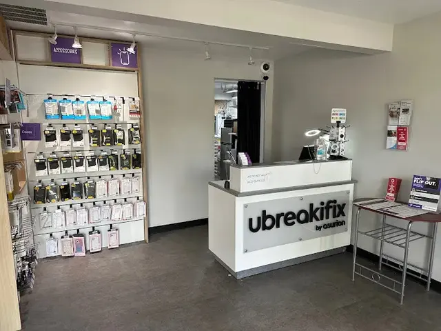 uBreakiFix - Phone and Computer Repair — customer photo 1