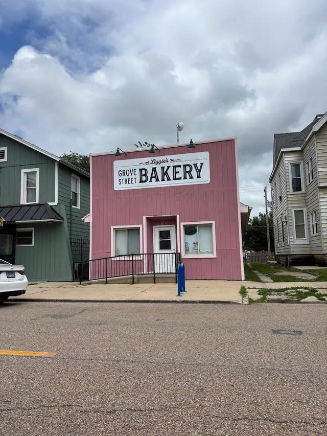 Lizzie's Grove Street Bakery — customer photo 1