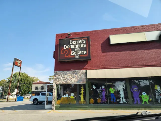 Denny's Doughnuts and Bakery — customer photo 1