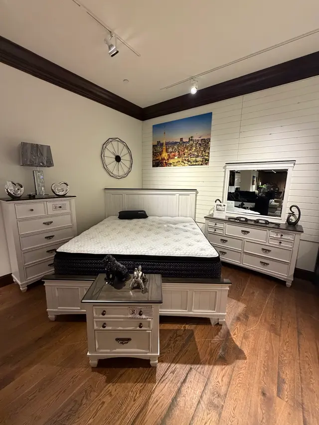 Furniture World Raleigh — photo from the business 3