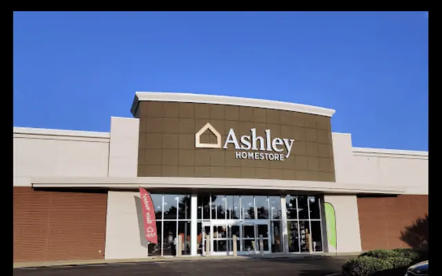 Ashley Store — customer photo 10