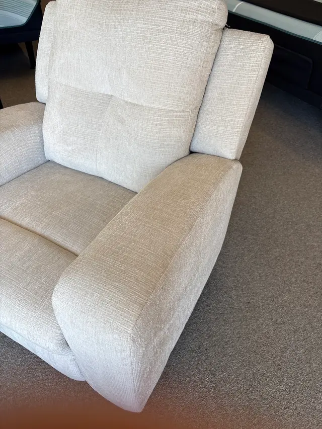 Ashley Outlet — customer photo 5