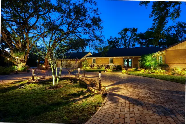 Outdoor Lighting Perspectives of St. Louis — photo from the business 11