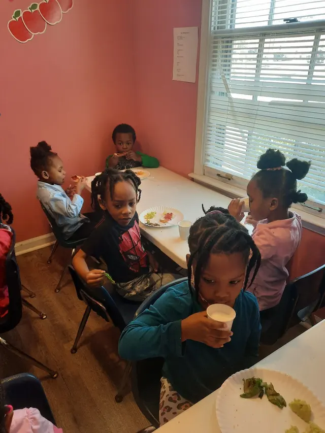 The Little College — photo from the business 3