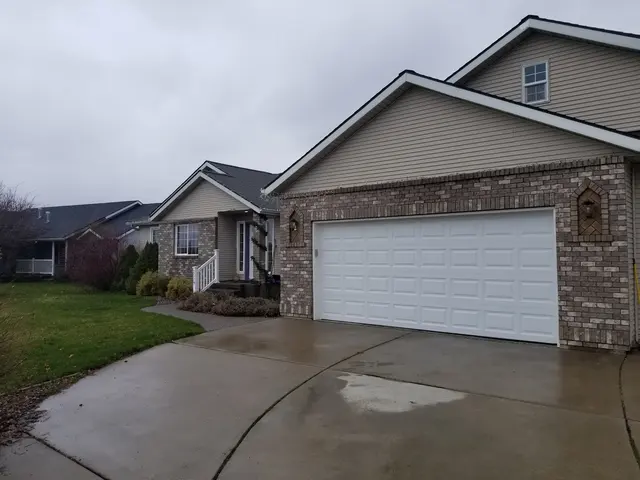 Lake City Overhead Door — photo from the business 11