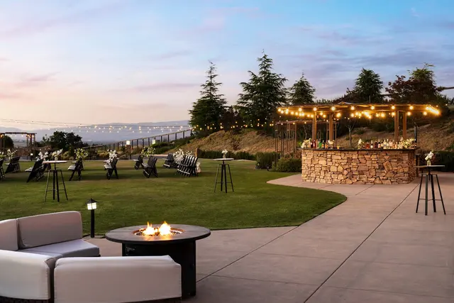 Boulder Ridge by Wedgewood Weddings — photo from the business 8